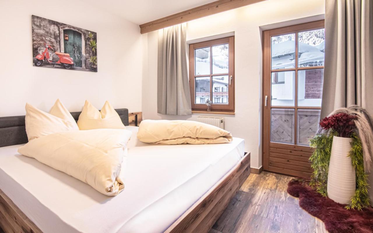 La Tombola Appartements 겔로스 외부 사진