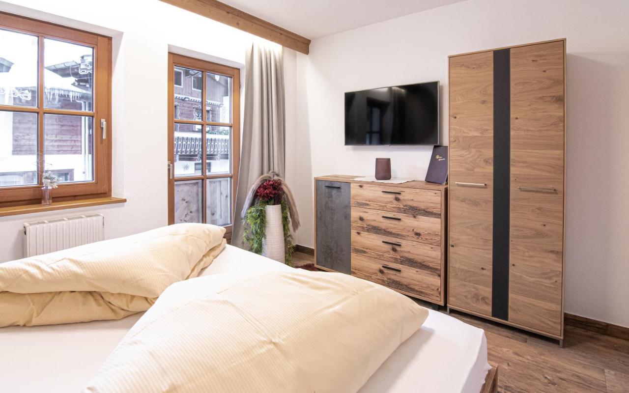 La Tombola Appartements 겔로스 외부 사진